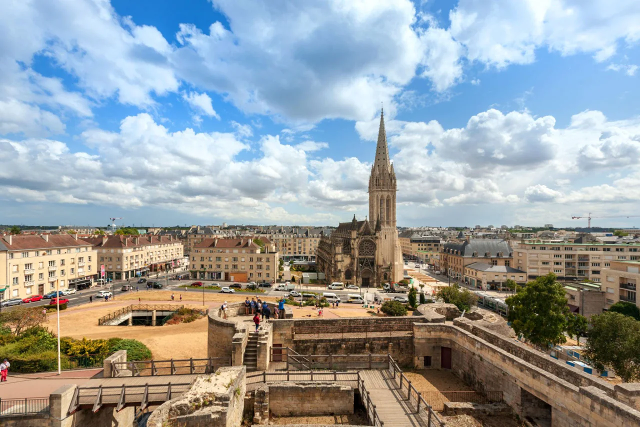 المركز التاريخي كاين والهندسة المعمارية النورماندية